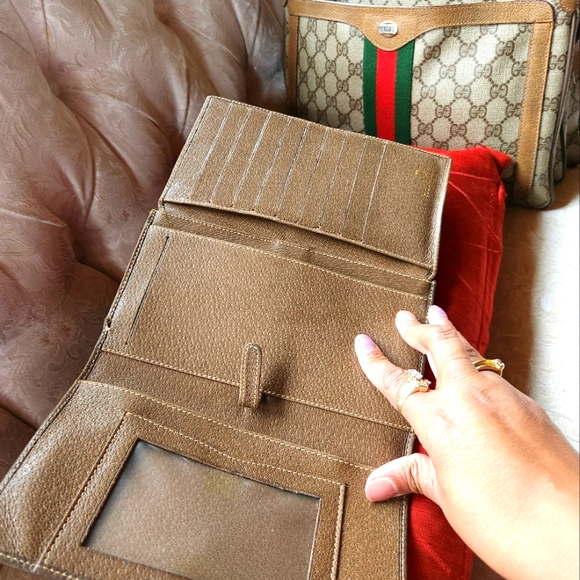 Gucci Monogram wallet - Picture 3 of 8